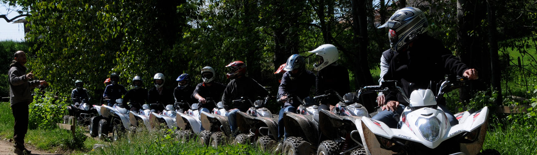 misteroffroad-bandeau-randonnee-quad-groupe-briefing